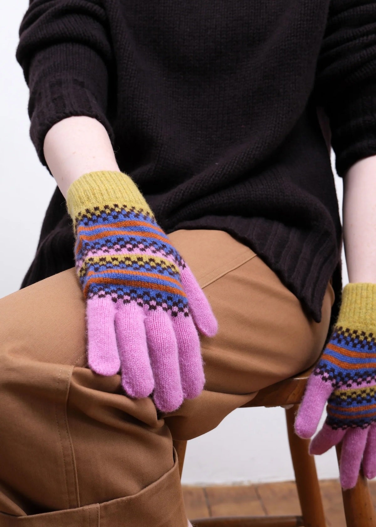 Patterned Lambswool Gloves - Quartz