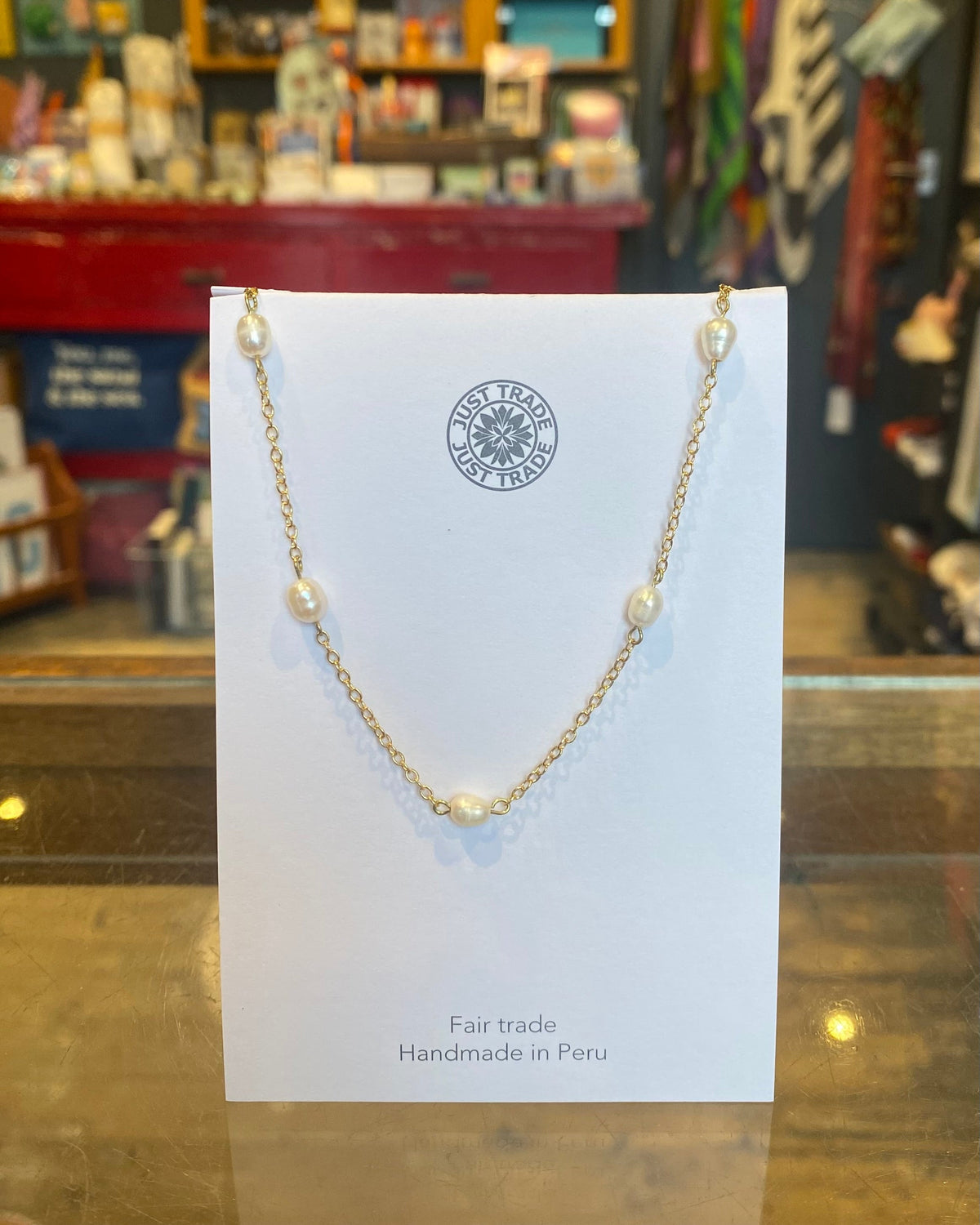 Pearl & Chain Necklace